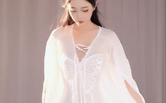 儿挺钢枪一起来今天我十八岁生日